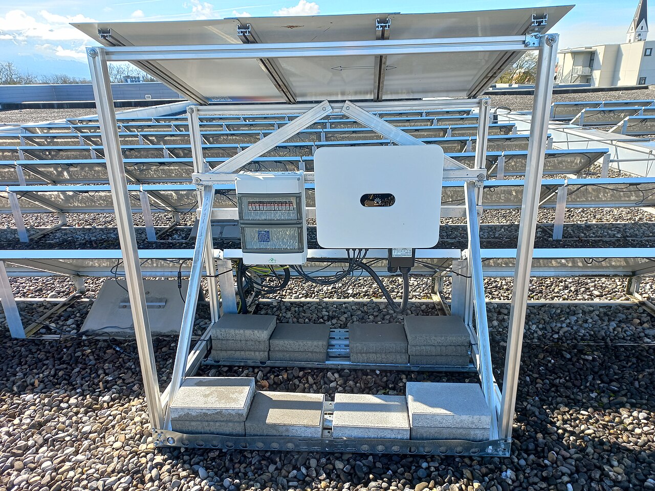 Lauterach-DC-Inverter and DC-surge protection device-photovoltaic-01ASD