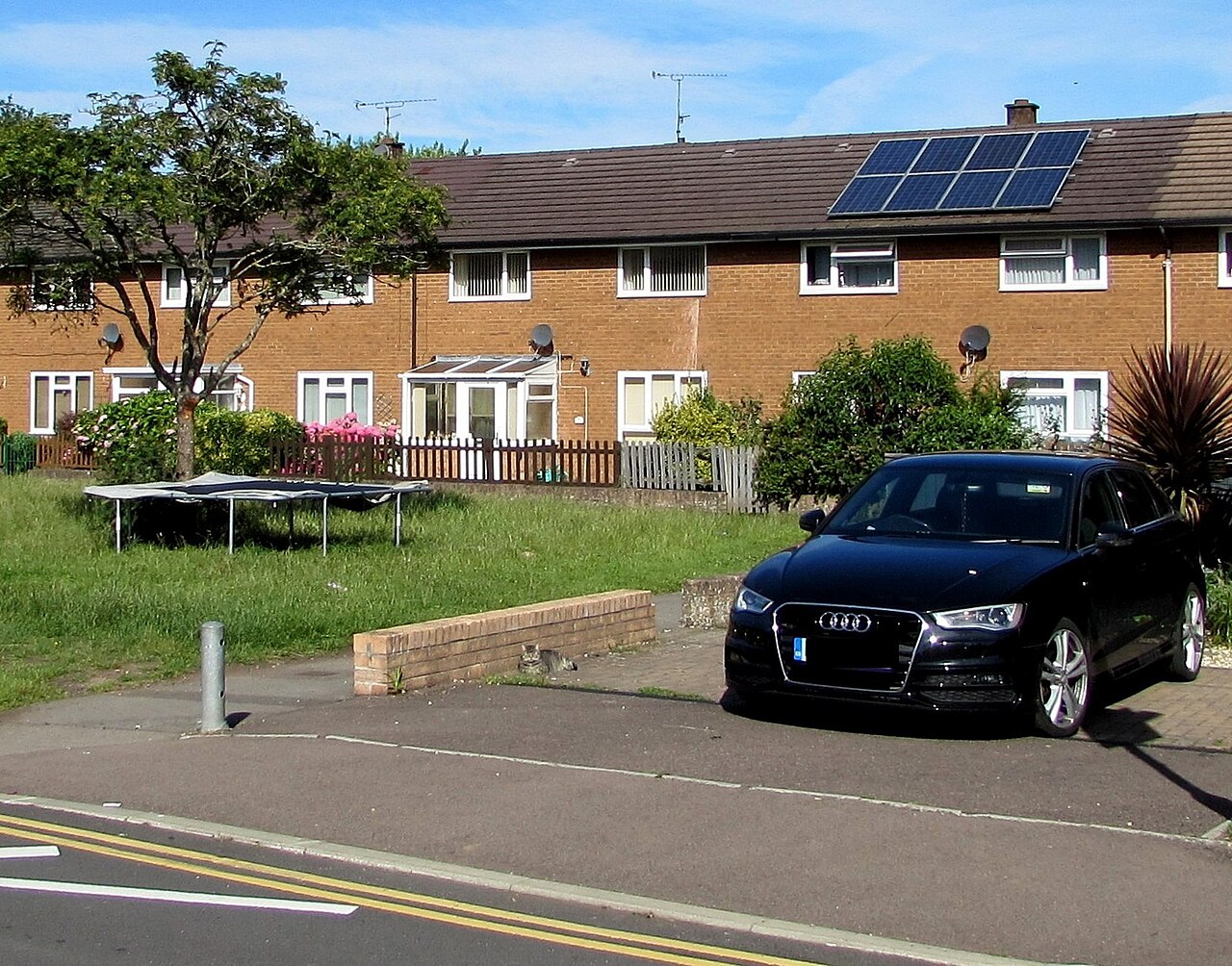 Rooftop solar panels, Goldwire Lane, Monmouth - geograph.org.uk - 6590080